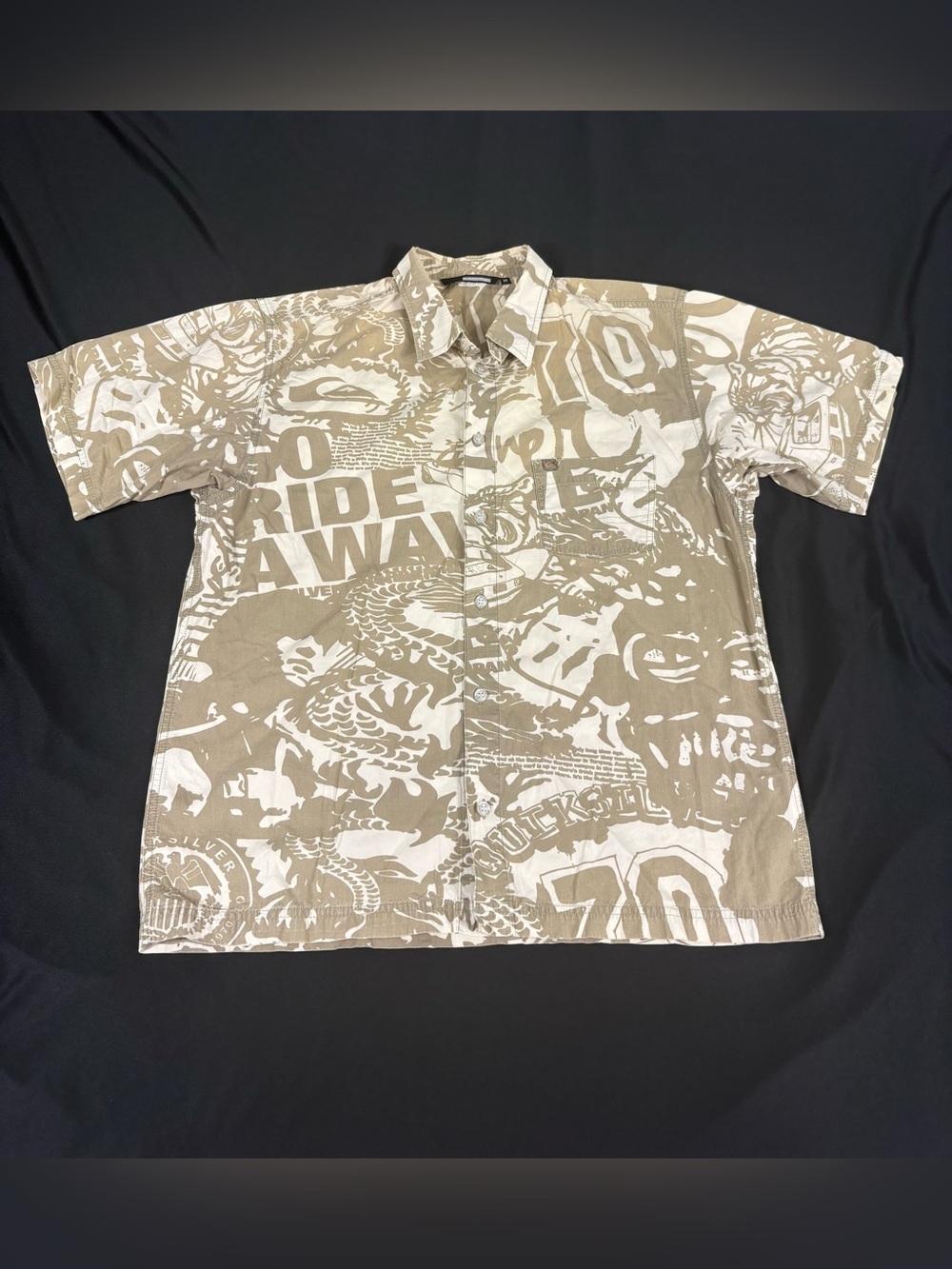 Quiksilver Mens Green Overprint Short Sleeve Button Up Shirt M